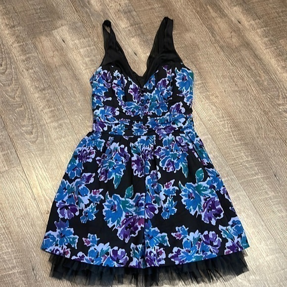 Free People Dresses & Skirts - Free People Tulle slip floral summer dress